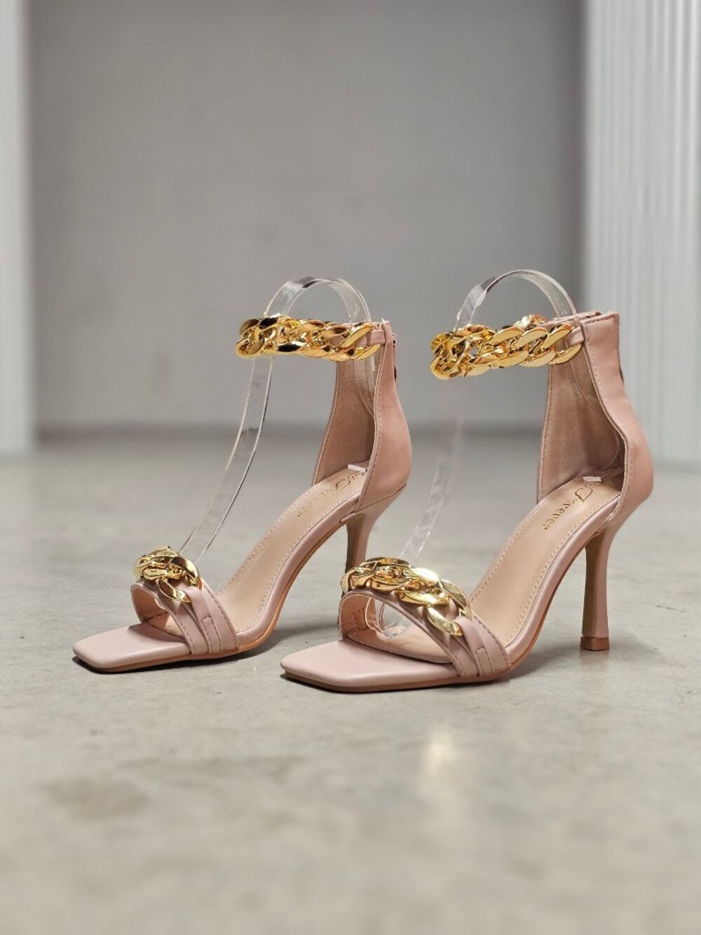 Blush Pink High Heel Sandals With Gold Chain Ankle Strap Square Toe Back Zipper - Picture 5 of 12